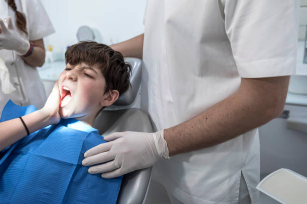Best Emergency Tooth Extraction in Deforest, WI
